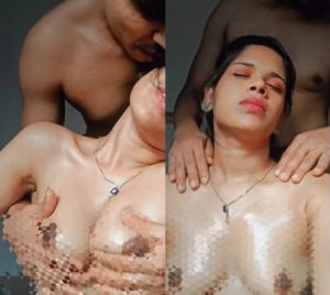 Diya Gowda Mallu Model Blurred Boobs Massage